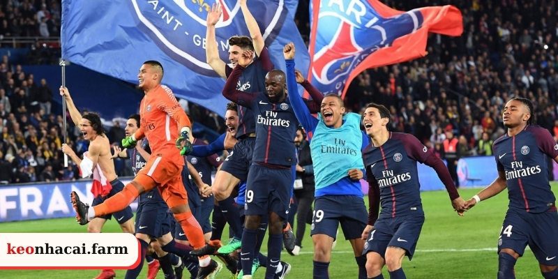 Đội tuyển bóng đá Pháp còn được gọi là Équipe de France de football