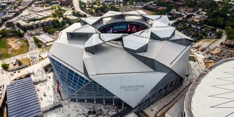 Giới thiệu lịch sử về SVĐ Mercedes-Benz Arena