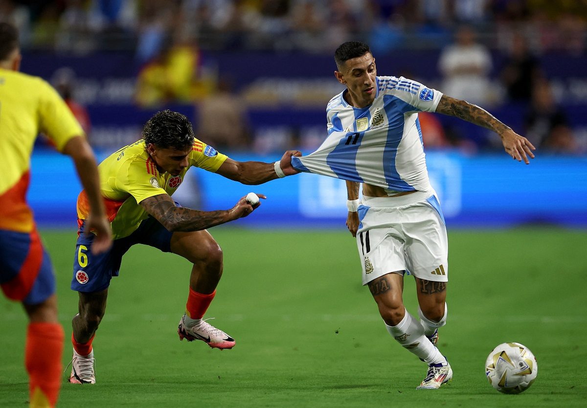 truc tiep argentina 0-0 colombia messi phai roi san hinh anh 4